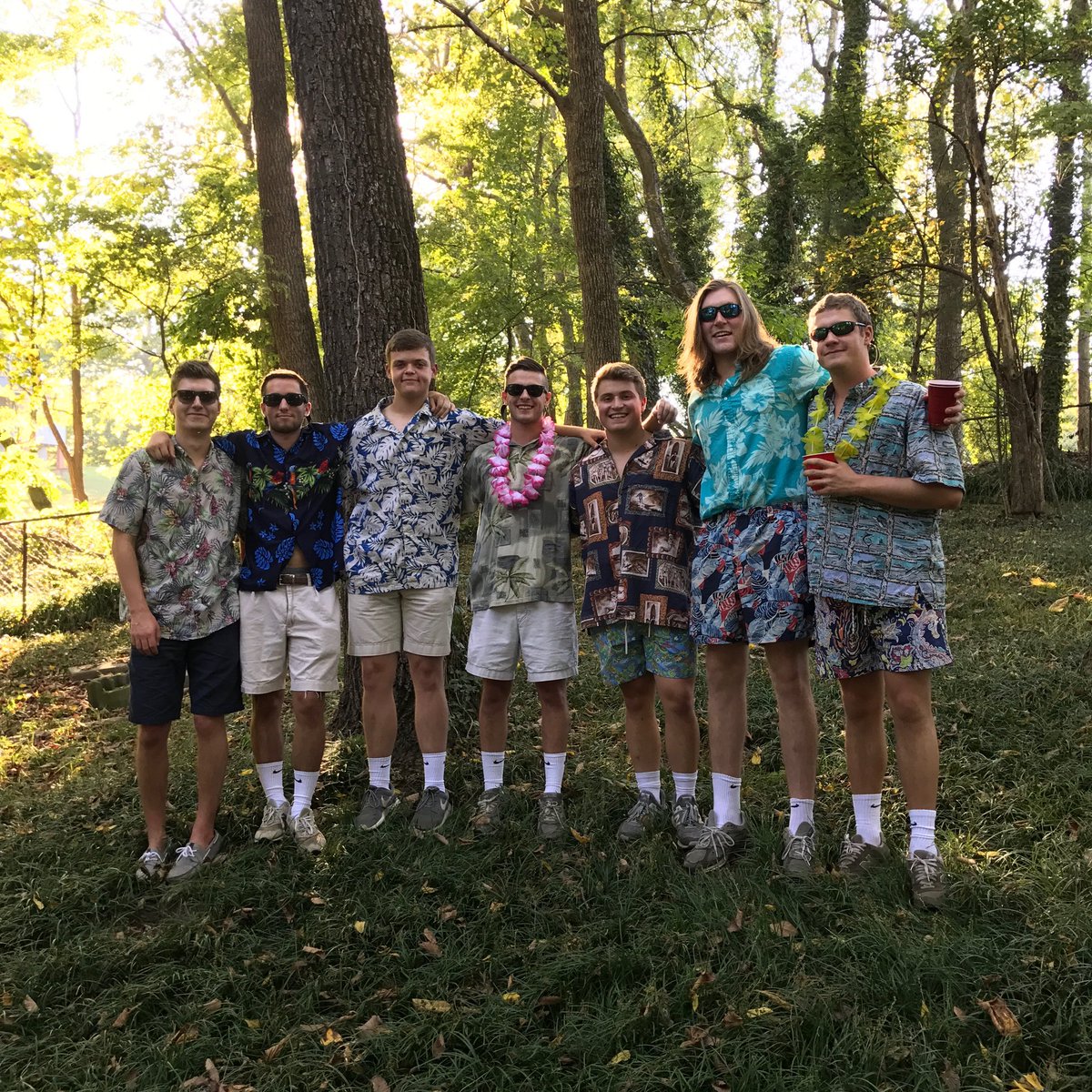 SigmaNuLU's tweet photo. Today begins our #SeniorSpotlightSeries! As the semester comes to and end, a few of our brothers are weeks away from graduation.

First up on our spotlight is Andrew Vermillion, scroll #187 from Charlottesville, VA. 

Follow our IG and Facebook page for more info! https://t.co/gLqV8s1AqZ