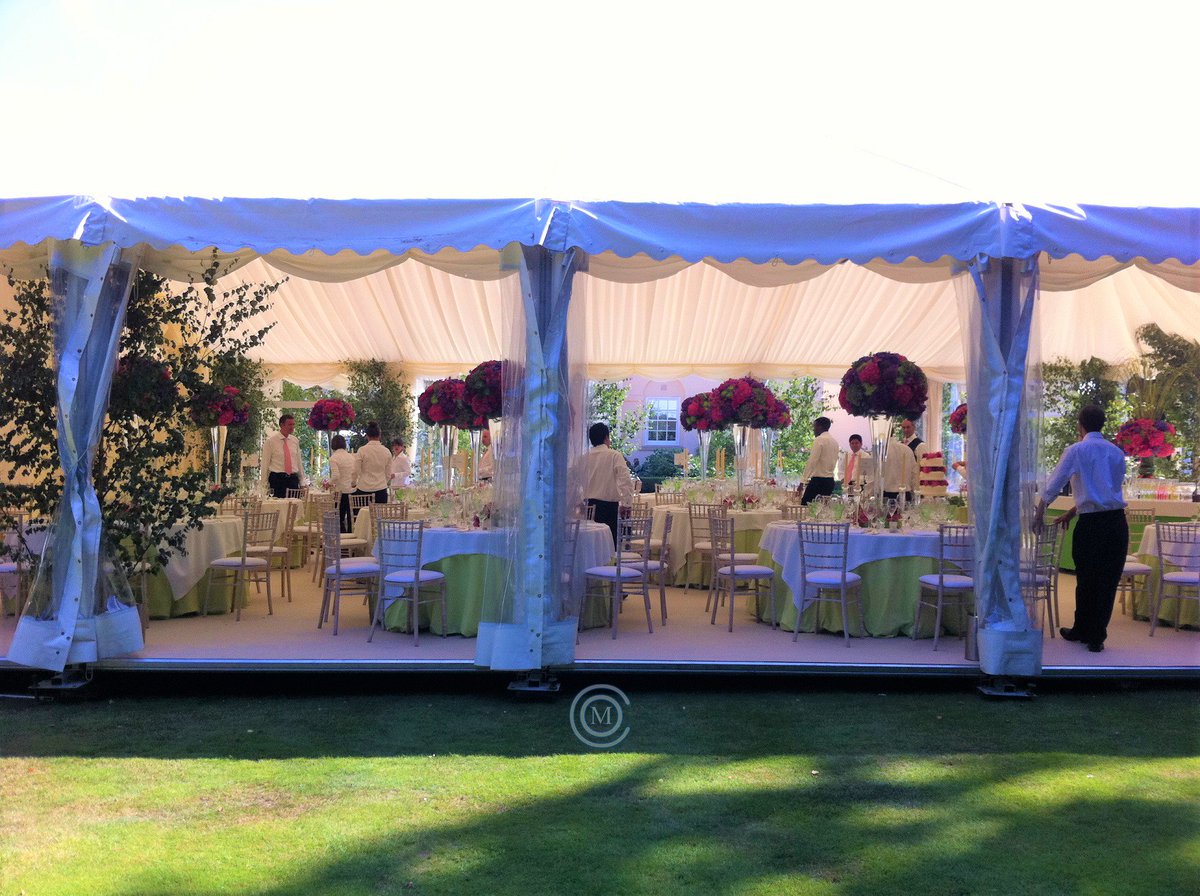 CoveredOccasion's tweet photo. Aaah, sunshine.. The wedding season is on it way, and the Covered Occasions team is raring to go! 
#wedding #weddingmarquee #eventprofs #gardenmarquee #wiltshire #luxurywedding #luxuryweddingplanner #dreamwedding https://t.co/JO0R8BRcir