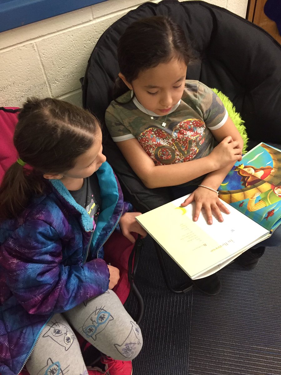 EcoffLibrary's tweet image. Partner reading poetry @EcoffElementary today! #ccpslibraries