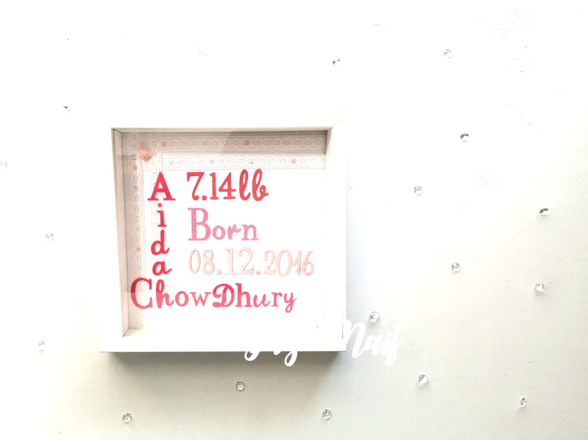 JazMaif's tweet image. 🌟 New Born Frame • Name, weight &amp;amp; date
• 23 cm x 23cm (9" x 9") White Shadow Frame
#shadowframes #gifts #cute #personalised #simple #flowers #touching #personal #personalised #eidgiftideas #eid #letter #Name #weight #date
Note: Props are not for sale and colours may vary