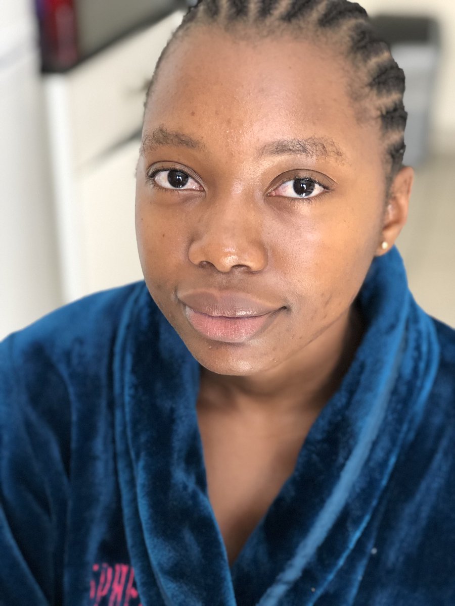 Taydow_'s tweet photo. Todayโs Graduation Soft Glam ๐...
IG:Taydow_
@_rm_makeupstudios
#GraduationGlam #GirlsTalkZA https://t.co/xBCe77iz8h