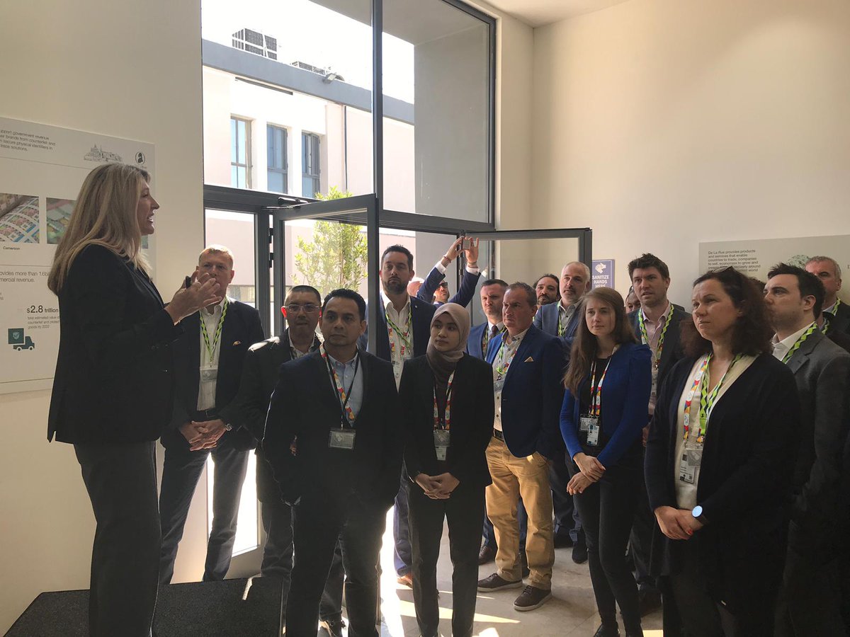 De La Rue tweet media