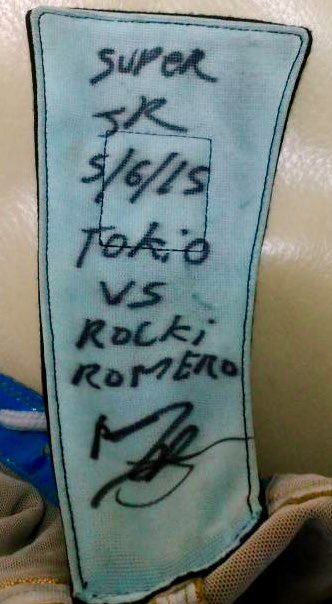 RHP4ever's tweet image. Mascara Dorada mask worn by @WWEGranMetalik from the @njpw1972 2015 Best of the Super Juniors in his match against @azucarRoc. #MascaraDorada #BOTSJ #NJPW #LuchaLibre