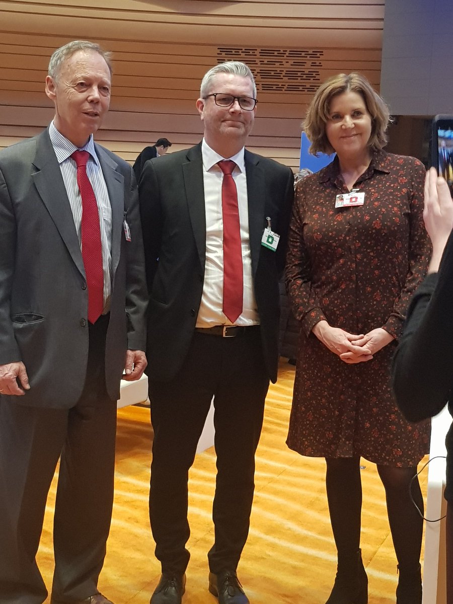 Da er Norge endelig klar for høring på konvensjonen om #funksjonshemmedes rettigheter #CRPD21 Norge stiller med en delegasjon på 24 stykker fra 7 departementer (Men sivilt samfunn slo dem med våre 25 😊) <a href="/FFOtweet/">FFO - Funksjonshemmedes fellesorganisasjon</a> @venstreJCK <a href="/Ombudet/">LDO</a>