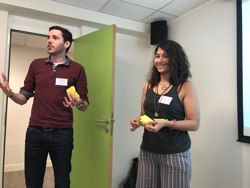 thibaut_plisson's tweet photo. 4 filles de TES, TL, TS et TSTI2D de la cité scolaire @Pvalery75012 invités au Hackathon organisé par @GRDF à Paris pour réfléchir sur les IoT et leur utilisation au sein du réseau de distribution
@ellesbougent @fablab_pv @fsturbaut https://t.co/WSjTa28dWa