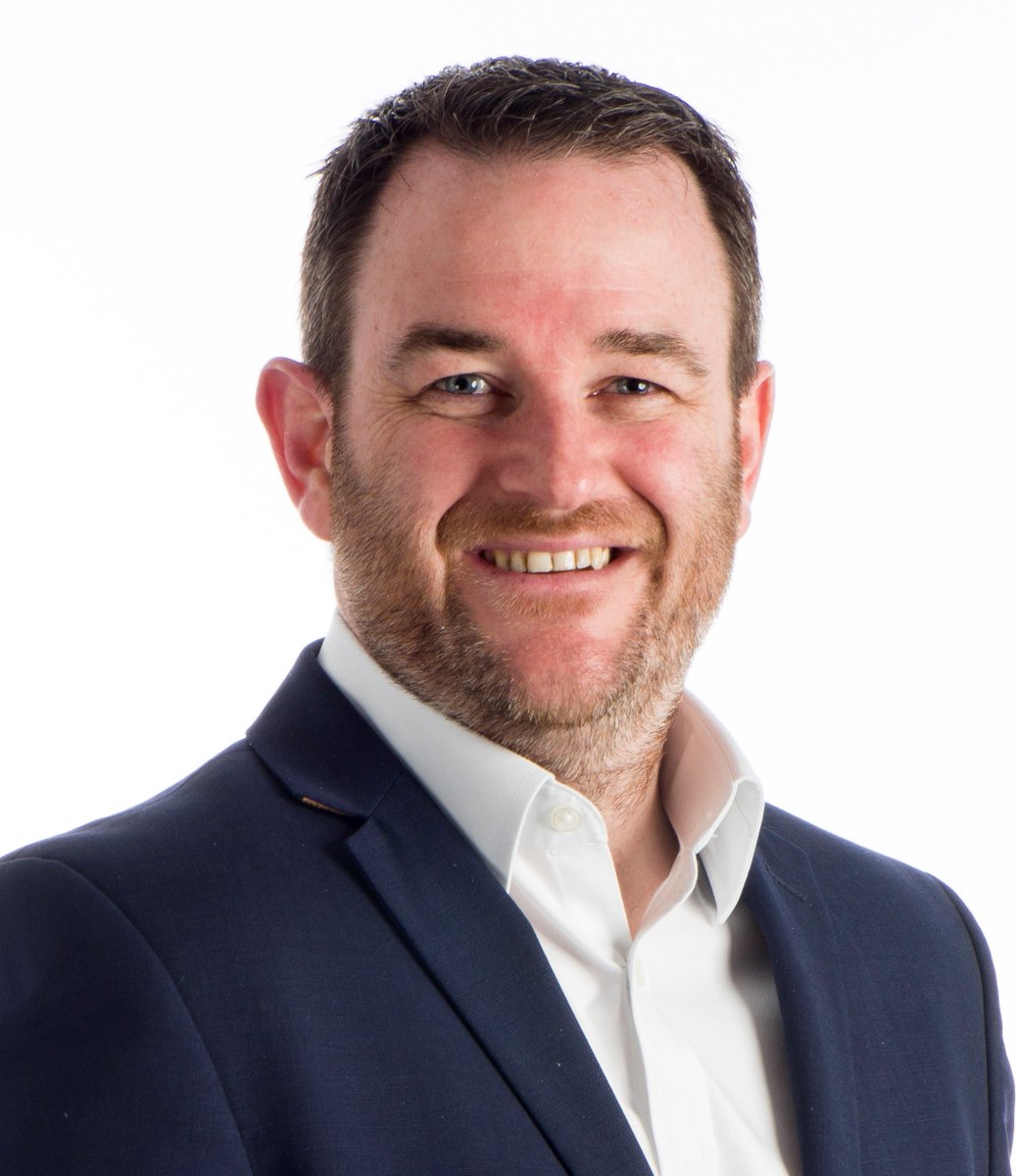 FrimleyHealth's tweet photo. Pleased to see our own @NeilDardisFHFT among @HSJnews top chief executives 2019. One year into his role, Neil is making a big impact as he drives improvements for our patients and leads the way in shaping our #FutureFHFT.
@leecjones @tblho @FHFTnursing https://t.co/N65CWuwAk4