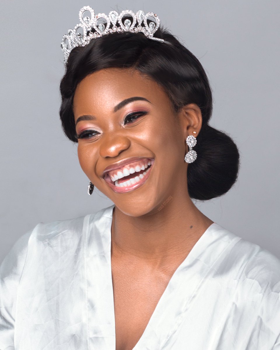 fofostudios's tweet photo. Bridal inspiration portraits for Sanns Hair &amp; Makeup. https://t.co/wqKh7xR0Jk