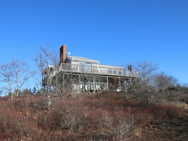 TDBrownReEstate's tweet photo. Join us for an #Openhouse Saturday March 30th from 11am-1pm.  Don't miss this #TruroTreasure! 
https://t.co/ubefXevcdK https://t.co/KxqWfpm8i0