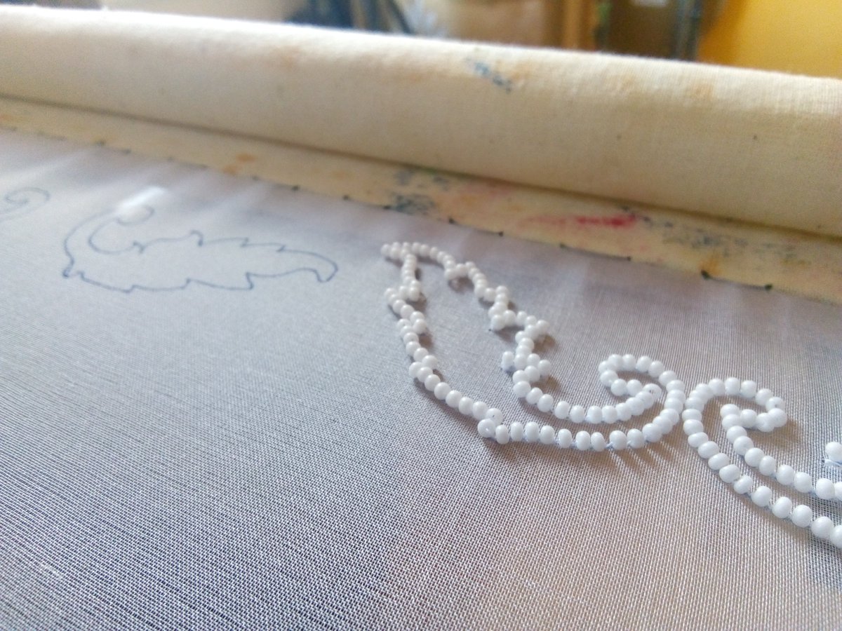 You know what they say, if it ain't Baroque...

#baroque #rococo #design #bridalembroidery #bridal #couture #broderie #handembroidery #handmade #tambourembroidery #tambour #beads #contemporarytextiles #jenniferhilljewellery #jenniferhilljewellerybridal