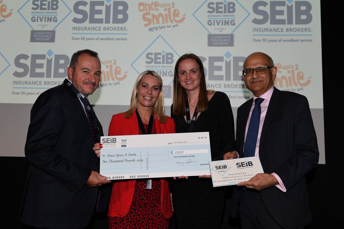 We asked and you voted!

Last year we asked our supporters to vote for @Sidley_OUAS to receive a grant from @SEIB_Insurance.

On Friday Kelly & Angela attended the #SEIBGIVING award ceremony and were presented with an incredible £10,000 cheque towards #SidleyHouse!

THANK YOU!