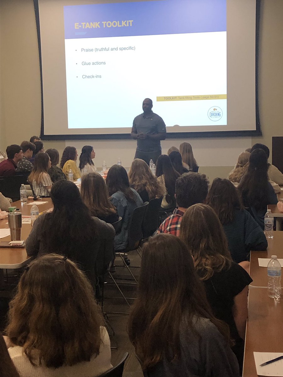 jmcgarityjr's tweet photo. Enjoyed a great time last week with the student athletes of @Boernehs and @SamChampionHS Athletes!
A huge appreciation to @boerneisd and @LeechStan for having me and partnering with @PCA_CentralTX!
#EngageInspireEnrich #BetterAthletesBetterPoeple #ChangingACulture https://t.co/xC75OnovtJ