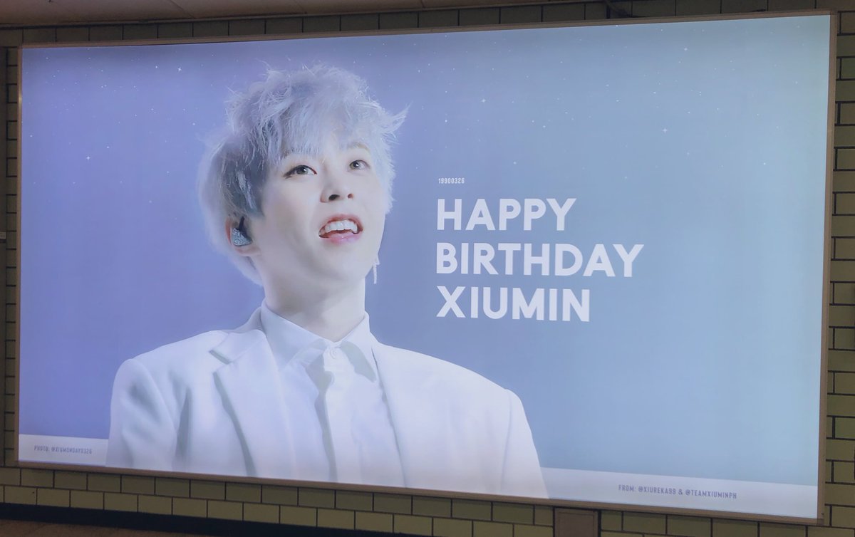 liso2_chii's tweet photo. シウミンセンイル広告⑤〜⑦
( 三成駅 - @xiureka99 - @teamxiuminph / @xiumonday0326 / @XIUMINSUM / @ordinary_sanha )
左もシウミン、右もシウミンで幸せでした🥰🥰
#HappyXiuminDay
#너로인해소중한3월26일
#시우민 #XIUMIN https://t.co/5u3WOu8uGL