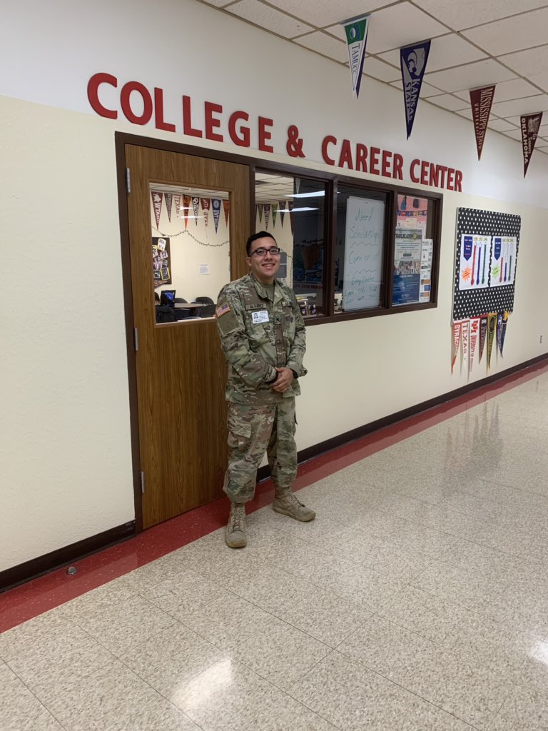 GPCollegeReady's tweet photo. @SGPHS Alumni ,Ismael Alvarez @IsmaelAlvarez97 ,visiting seniors and speaking about his College experience at Sam Houston State University. He is a Senior, Majoring in Criminal Justice  and a Minor in Military Science! #ROTC #SigmaLambaBeta #GPISDIsCollegeready https://t.co/i5hsQbv0E3