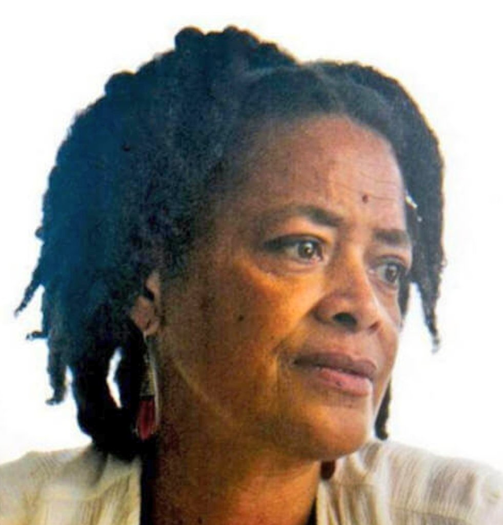\"The job of the writer is to make revolution irresistible.\"

Happy birthday, Toni Cade Bambara 