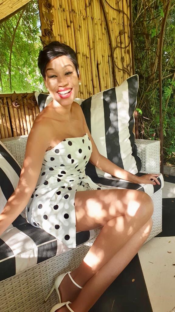 kgchristopher's tweet photo. Ereng 40 mo ngwaneng?! 💃🏿🍾🎂 https://t.co/G7cxBGbVmu