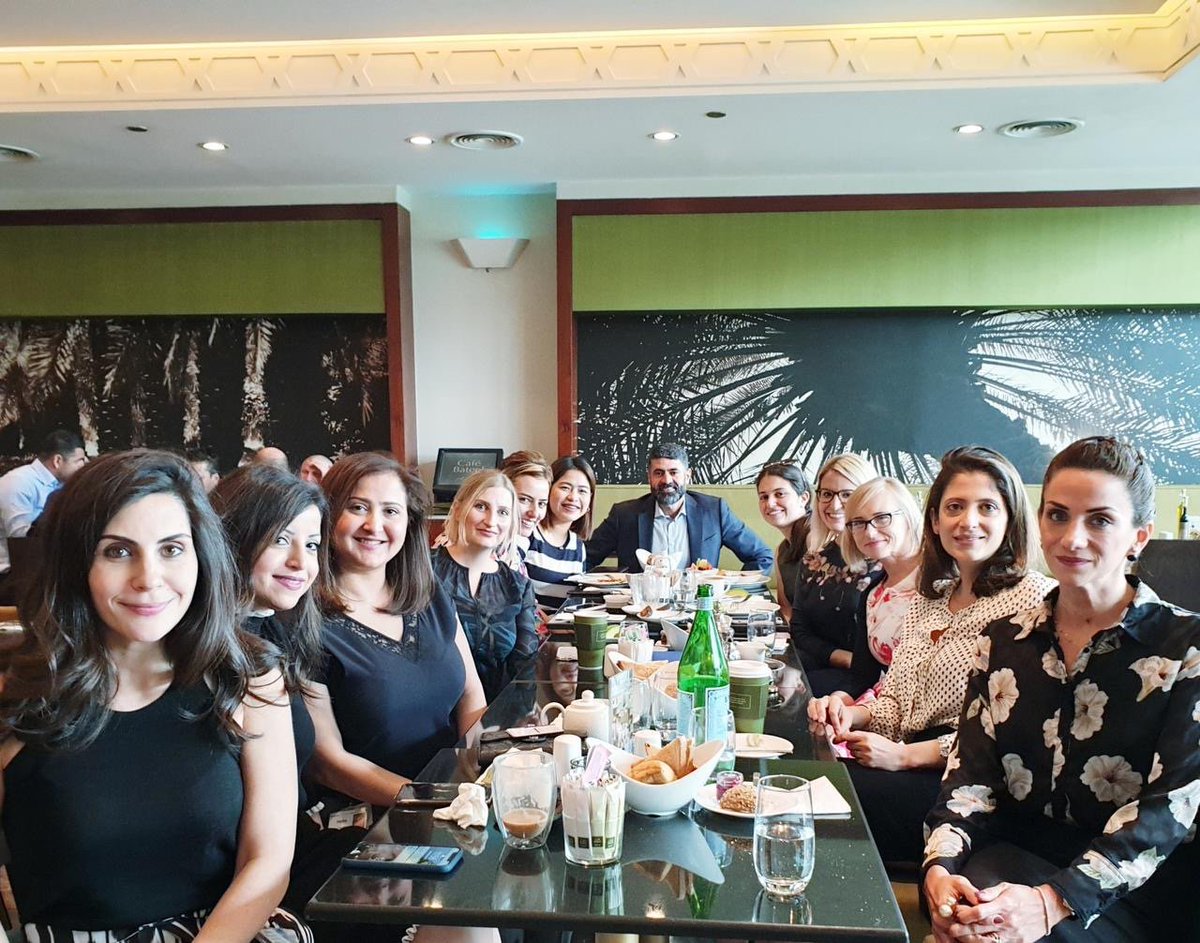 LamyaHamouda's tweet photo. Celebrating International Women’s Day @VMware_ME with METNA MD @Audazz for #womeninit #empowerement #vmwarePeople https://t.co/aVjGi4VqEU