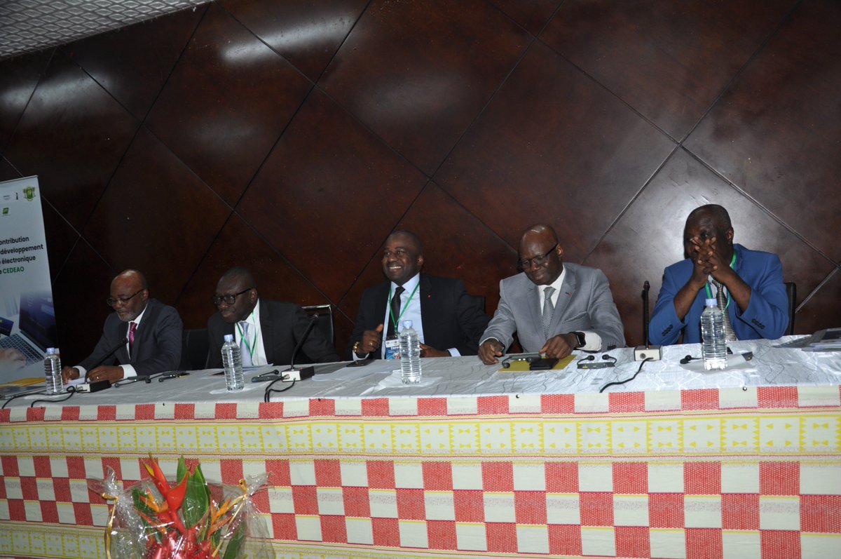 artcitic's tweet image. Atelier sur la contribution de la Poste au développement du commerce électronique dans l’espace CEDEAO