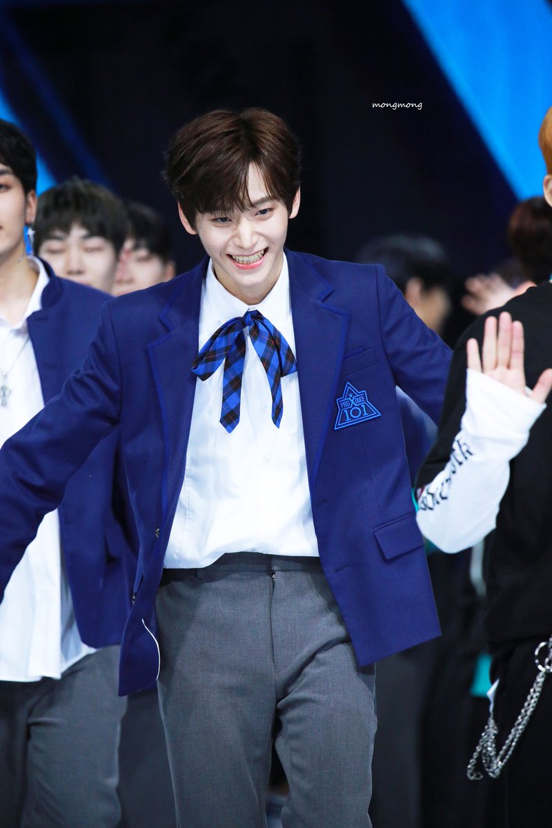mogu_mo_'s tweet photo. 190320 프로듀스X101 런웨이

정모는 하늘에서 내려온 천사지? 😭😭

#구정모 #프로듀스_X_101 #프로듀스X https://t.co/m5yk9Zrl4n