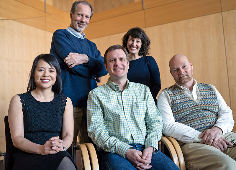 uoregon's tweet photo. Minnesota Public Radio’s #MeToo coverage of Garrison Keillor earns it @UOsojc's 2019 Ancil Payne Award for Ethics in Journalism. https://t.co/9dNL06gIGf https://t.co/Xg4U6DOXeM