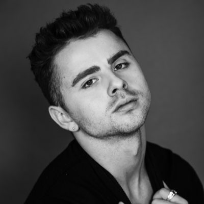 michaeldameski's tweet photo. #NewProfilePic https://t.co/WGibkW3YIh