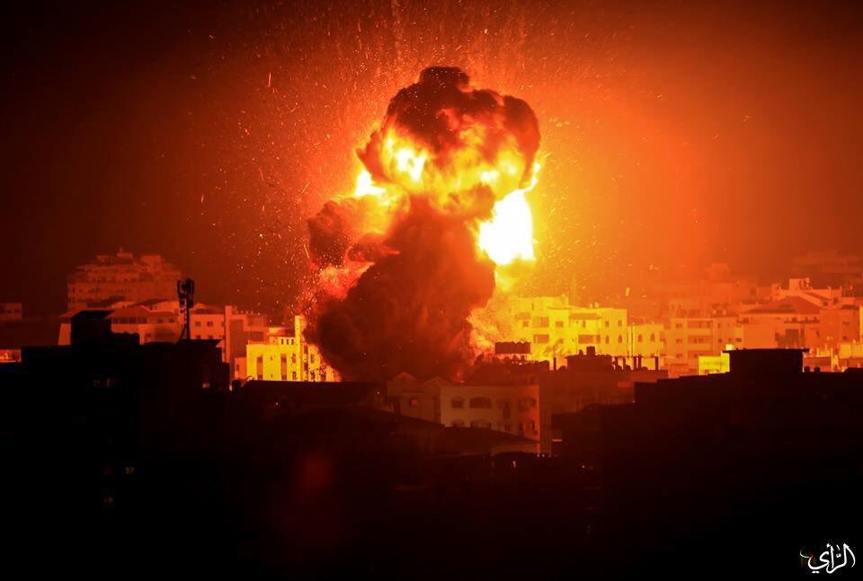 Resistance48's tweet photo. What #Gaza looks like right now! israeli terror is being unleashed on its Palestinian population that has no bomb shelters, no army to defend it, no navy, no war planes, no direct political lines with Washington, no mainstream media to cover its destruction. #GazaUnderAttack https://t.co/7qQkOyFF5s