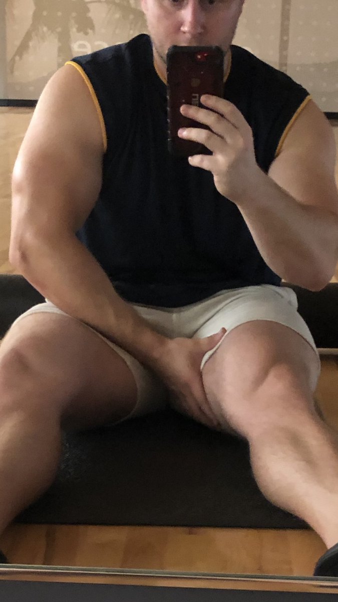 _AlphaTitan's tweet photo. I’d like to squeeze your faggot head between these quads #cashmaster #dominants #alpha  #findom #cashmaster  #footmaster #worship #faggots #tribute #footslave #shoelover #shoesaddict #alphafeet #cashmaster #footfag #Paypig #CashFag #PaySlave  #FootMaster #Alpha #Feetworship https://t.co/yx9fdHiei0