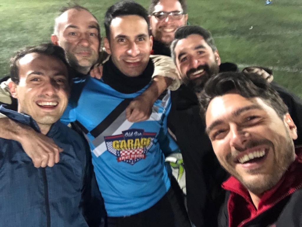 Baktık maçta yüzünü görebildiğimiz yok, maçtan önce yakaladık biz de. <a href="/SonBaskiFK/">Futbol Kalemleri</a>