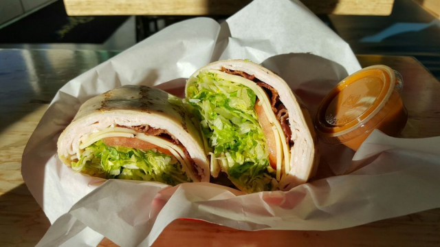boardnbrewcc's tweet photo. Mood: Hungry. https://t.co/Ss5Yh5wzir