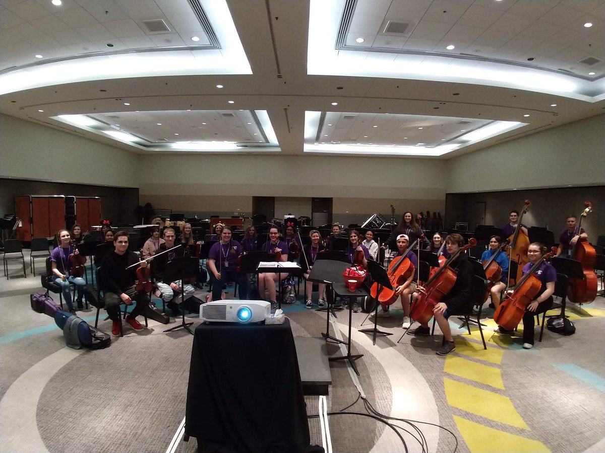 CypressStrings's tweet image. Last Monday, we had the privilege of being able to travel to Walt Disney World! We spent the day at Magic Kingdom and participated in a Disney orchestra workshop!
Thank you to our booster club and fundraisers for allowing us to make such magical memories! ✨