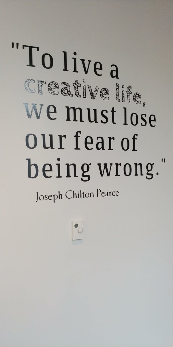 rbVWeLab's tweet image. Top takeaways from a day at the @theWondry with @VWeLabs : &quot;to live a creative life, we must lose our fear of being wrong.&quot; ...and over here, we have a machine designed to trip you as you walk.