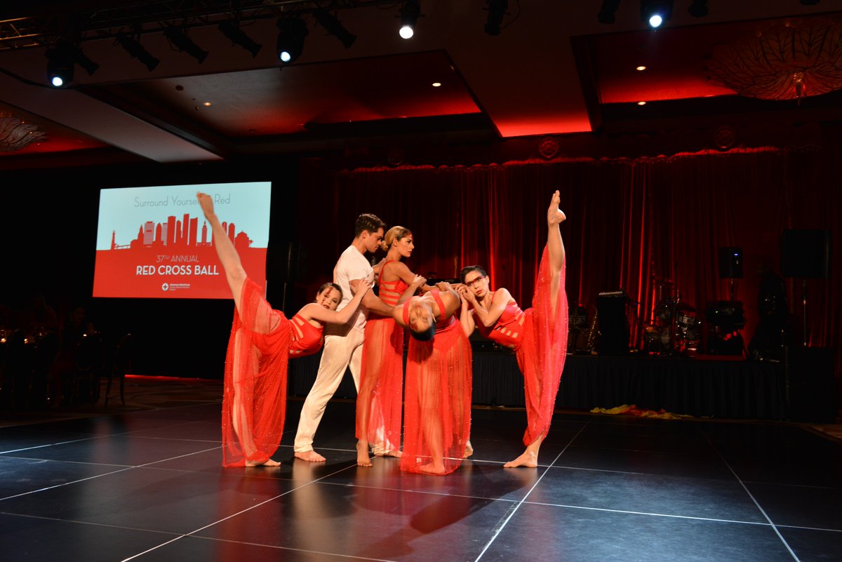 SFLRedCross's tweet photo. Photos for the Greater Miami & The Keys Chapter's 37th Annual Red Cross Ball & 2nd Annual Party in Red are up! VIew all the highlights for this year's Ball here: https://t.co/2ZfdWVzyus #RCBMiami #PartyInRed https://t.co/JMbI5dcN8w
