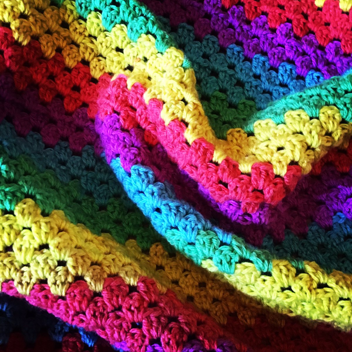 SuSusical's tweet photo. #makeitmindful #worldcraftweek2019 #createwithcolour https://t.co/rYHLvWbB9h