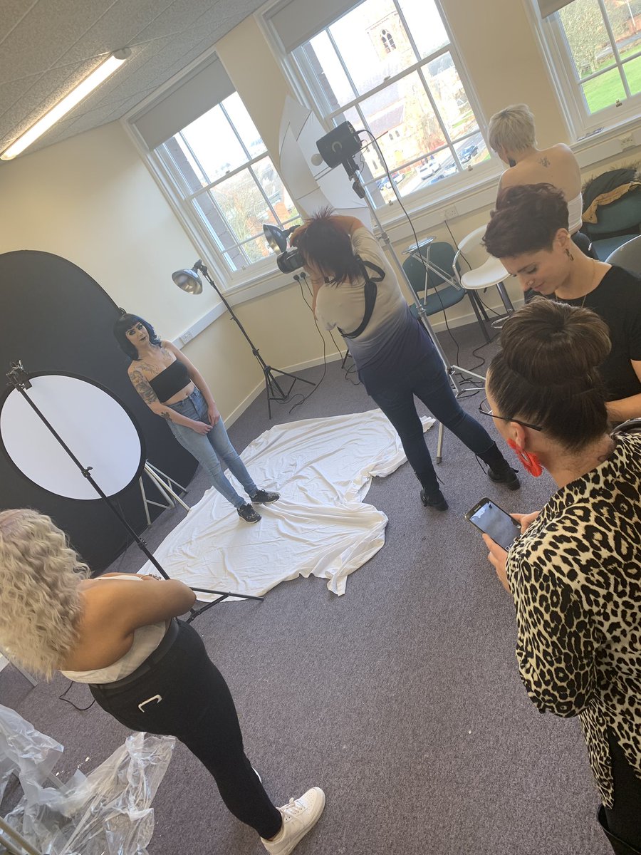 donaldsondeb's tweet image. Level 3 Collection Photo shoot day - just some of our students amazing work @dundee_angus @dacfuturetalent #funwhilelearning #proud #colourpop #fashion