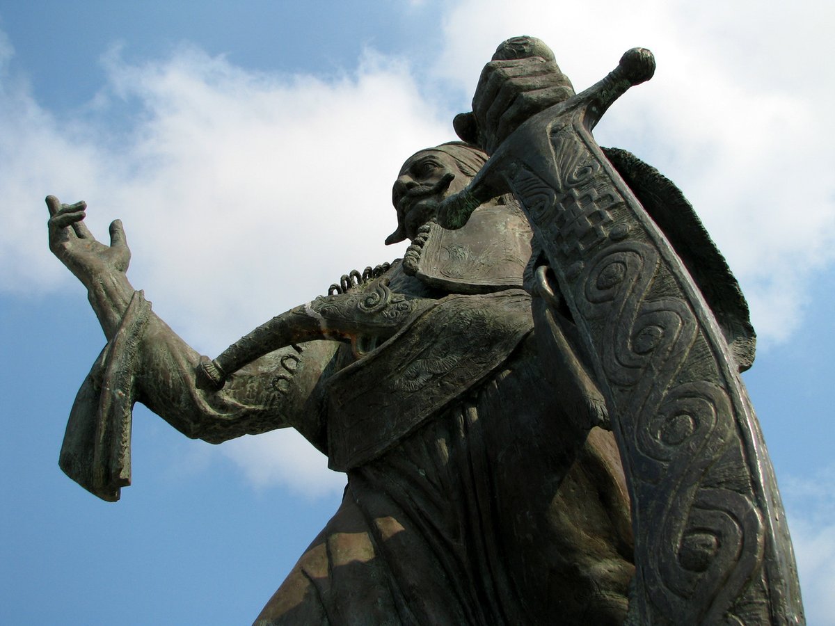 RealMacedonia's tweet photo. From historical #Macedonia on the northern Greek peninsula to the rest of Greece:  Happy #GreekIndependenceDay #25March1821 «Όσοι το χάλκεον χέρι βαρύ του φόβου αισθάνονται, ζυγόν δουλείας ας έχωσι· θέλει αρετήν και τόλμην η ελευθερία.» - "Freedom requires virtue and boldness". https://t.co/7o3xAvrCvr