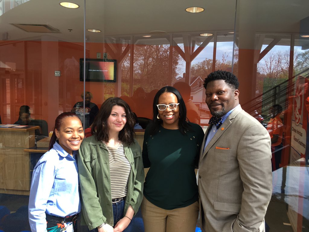 French Xchange student Alexia visited <a href="/got2believeinu/">Gregory Parks</a> &amp; the <a href="/JLewisInvictus/">JLewisInvictus</a> family, today w/<a href="/ShelethaCB/">Sheletha Y. Champion</a>!  Thanks for the tour, AP Brinkley!  <a href="/apsupdate/">ATL Public Schools</a>
