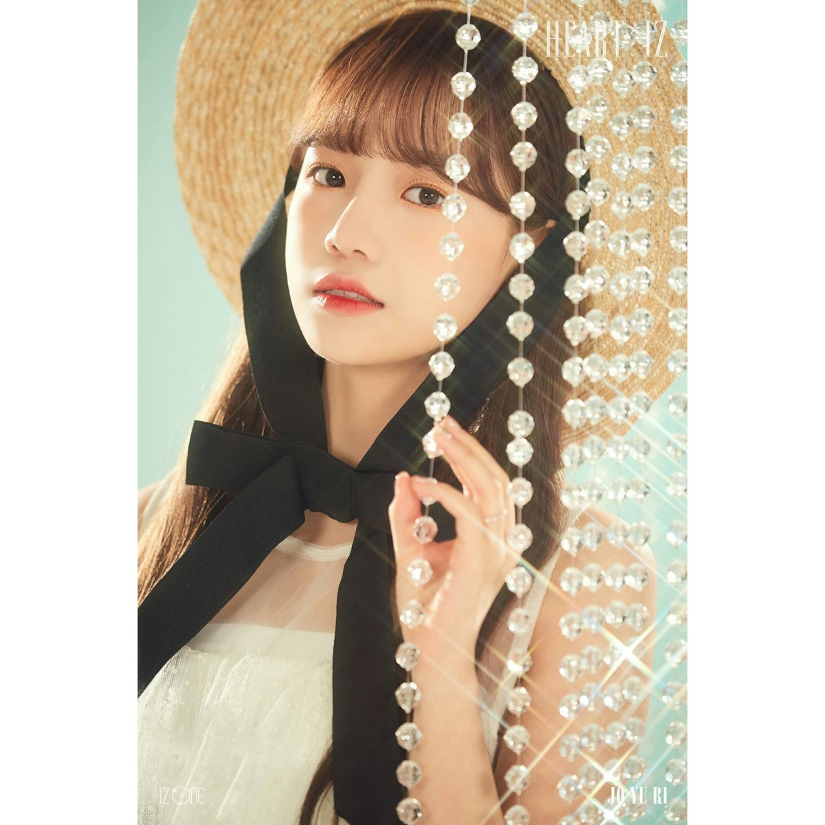 JYRPH_'s tweet photo. [PHOTO]

Here is the official photos of Jo Yuri for their 2nd Mini Album "HEART*IZ"~ On the left it is from the VIOLETA ver and on the right it is from the SAPPHIRE ver. Now the question is which version do you like the most? ^^💕

#IZONE #アイズワン #아이즈원
#JoYuri #조유리 https://t.co/OD930CKyCT