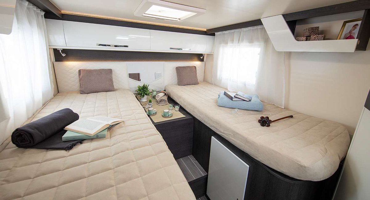An ideal #motorhome for those who enjoy #entertaining guests, the Zefiro 685 features a dining area that can seat five easily when using the swivel cab seats. Plus, the double drop down bed over the lounge can easily be stored away during the day. ow.ly/JA5130oaO86