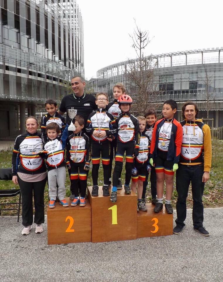 AntBerCyc's tweet photo. Premier prix d équipe https://t.co/N5Paopyivp