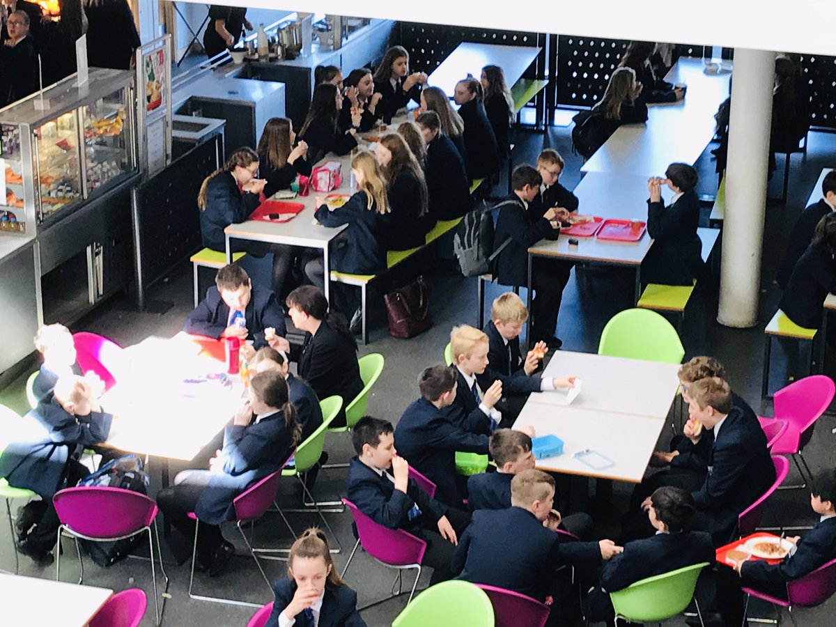 PATCarletonHigh's tweet photo. Once again, impeccable behaviour from our students at social times #proud #CHS #firstclassstudents https://t.co/2yyNshpMR5