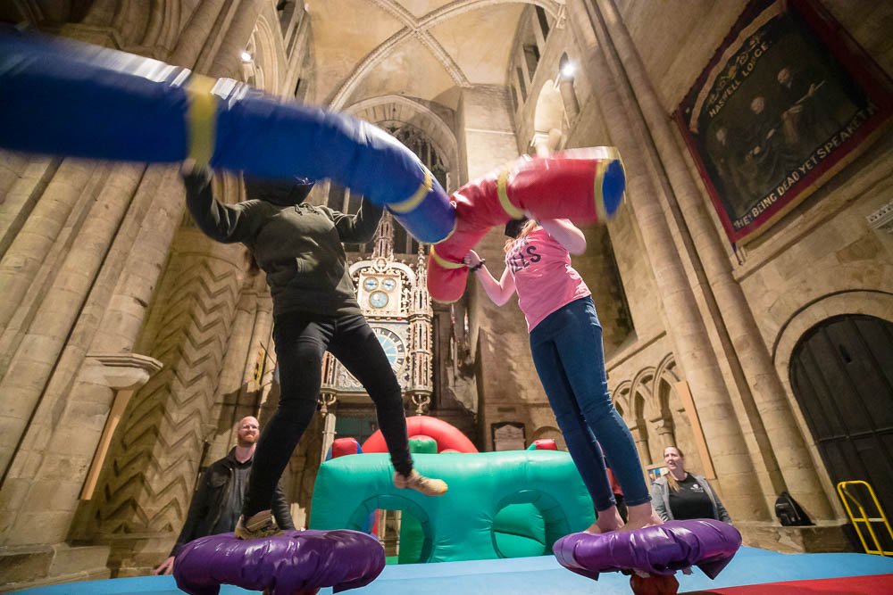 ddyouth's tweet photo. Thank you to all who attended and helped at The Pulse last night @durhamcathedral. A really memorable night - youth from across @DioceseofDurham with @York_Aceactive and amazing new #GrowingYoungLeaders worship band! Lots more pics https://t.co/IRG8gOEsq7 https://t.co/vkbdYZbi1Q