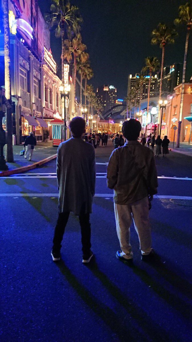 FriendFish124's tweet photo. くそ 今更感あるけど
2泊3日大阪旅行楽しかったー

楽しい思い出しかない‼︎
わがままで自己中ですぐ不機嫌になってめんどくさい俺だったのに仲良くしてくれて付き合ってくれてありがと‼︎

これからもどうぞよろしく！ https://t.co/OwvhLRjerY