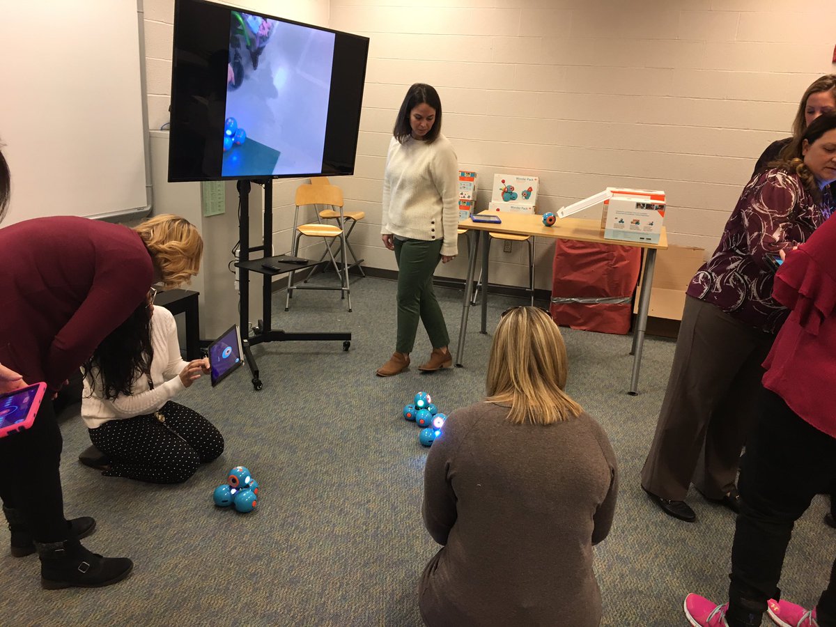 CVISLibrary's tweet image. Teachers exploring MakerLab resources is a great way to start our week here at @CVIS17350 @DoInkTweets #everyonecancreate