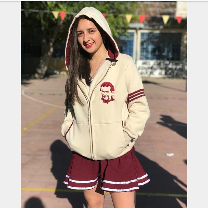 Normaa_Gomez's tweet photo. Vengo a presumir mi campera que es hermosaaa😍 https://t.co/a1bQV2txkq