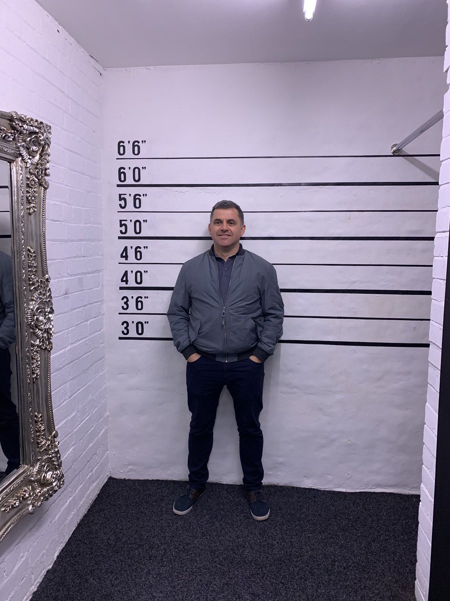 Daniel Davies tweet media