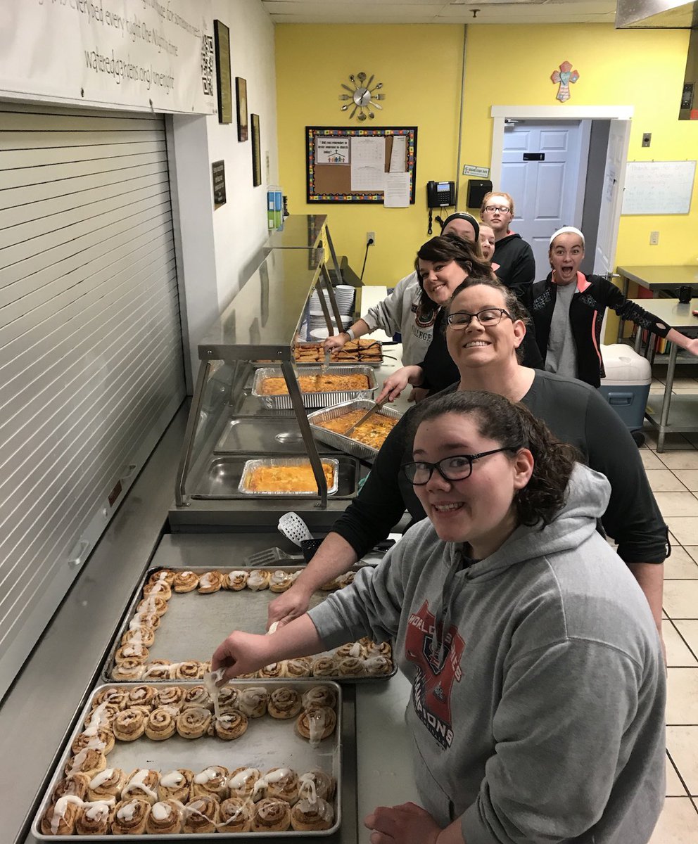 WateredGardens's tweet photo. Many thanks to Katie Proctor & the Youth Group from Central City Christian Church of Joplin, Missouri who served breakfast & helped us move into the new Project Worth Shop!๐
#transformlives
#transformjoplin
https://t.co/xTbwTebBLy
https://t.co/Cno53WL43C https://t.co/yLZFW2atdm