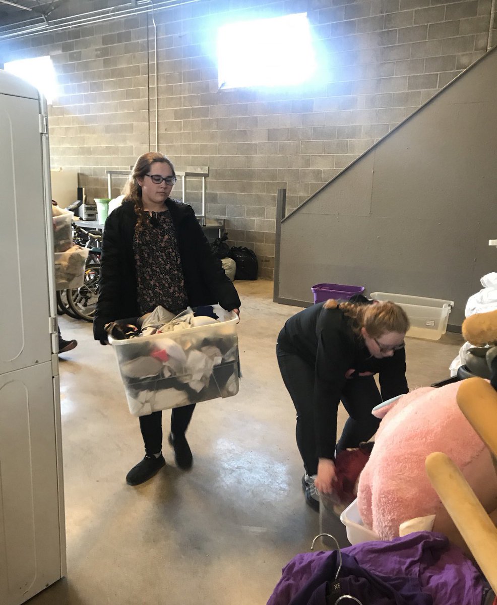 WateredGardens's tweet photo. Many thanks to Katie Proctor & the Youth Group from Central City Christian Church of Joplin, Missouri who served breakfast & helped us move into the new Project Worth Shop!๐
#transformlives
#transformjoplin
https://t.co/xTbwTebBLy
https://t.co/Cno53WL43C https://t.co/yLZFW2atdm
