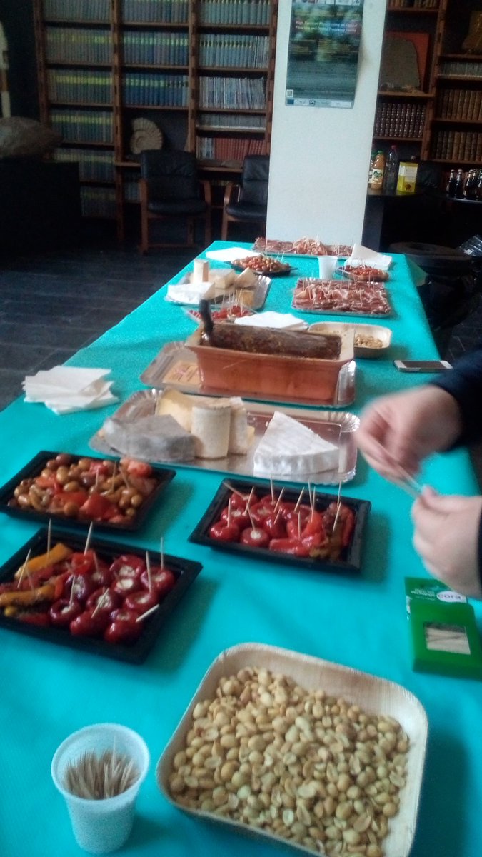 CDDCommunicati1's tweet photo. Time for the Welcome Party! Meet us in the Médiathèque! https://t.co/NBMZJiDb9d