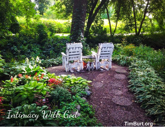 TimBurt's tweet photo. Experiencing intimacy with God is like experiencing a touch of Heaven here on earth! And God wants intimacy with you! #FreshManna #BibleDevotional
#LearningAboutGod
#SHORTREAD: "Developing Intimacy With God"
https://t.co/QwFPTfCNGG https://t.co/gJLykvGVwj