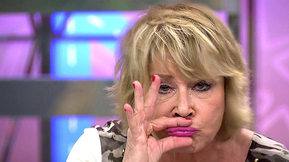 diletantehacked's tweet photo. La víbora diciendo que han vendido a su amiga por dinero, ELLA! Que ha vendido y arrastrado al padre de su hija! Que se la crió mientras ella estaba de borrachera!! 
 #arrabalado https://t.co/PN3jKd9kXU