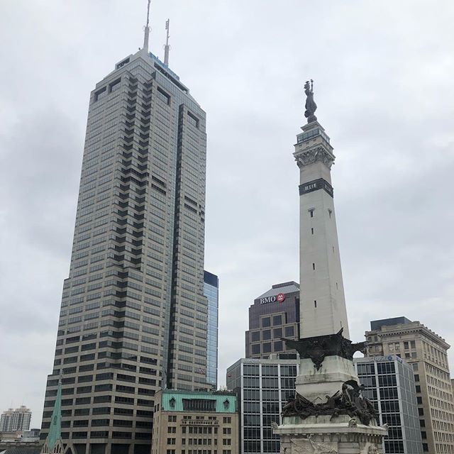 mikemartin__c's tweet photo. I love our city. #indy #ispysalesforcetower #salesforcetowerindy https://t.co/hLG5j6sXEE https://t.co/dIzlNscXlR